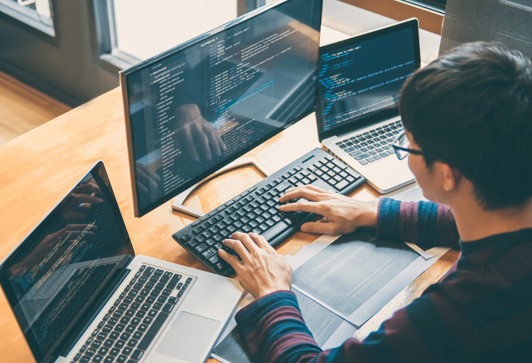 logiciel et application développement web sur mesure