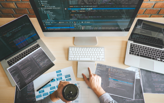 Développement web sur mesure : un atout majeur pour les entreprises