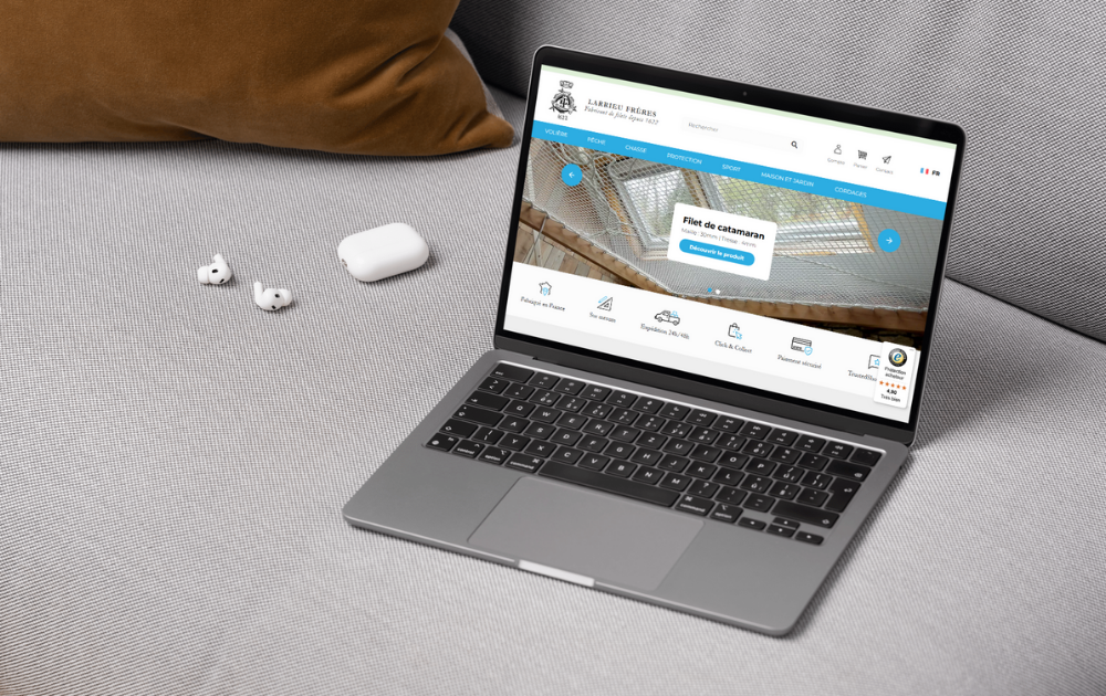 hébergement site internet sécurisé hébergement mail infogérance serveur et réseau infrastructure